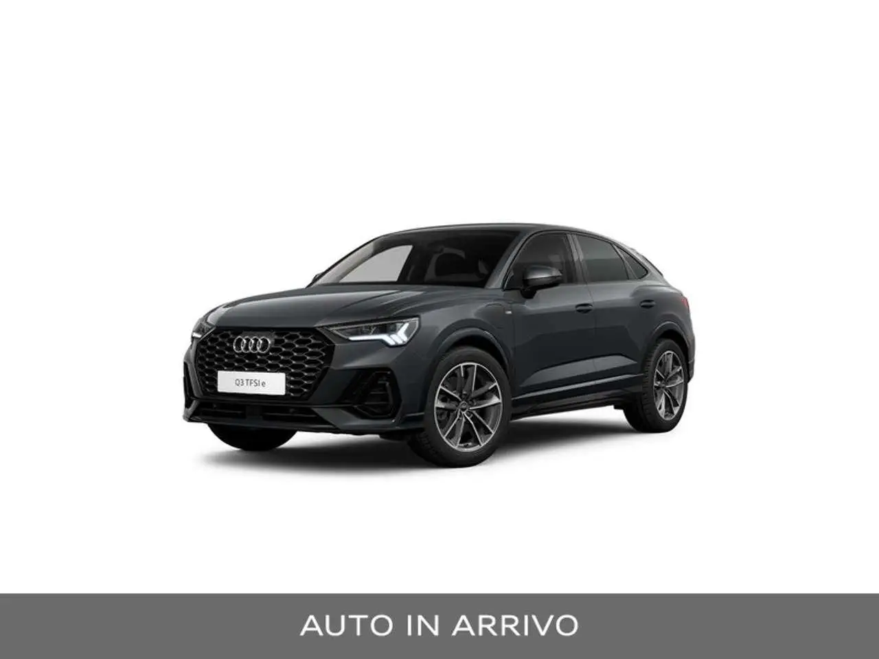 Photo 1 : Audi Q3 2024 Hybrid