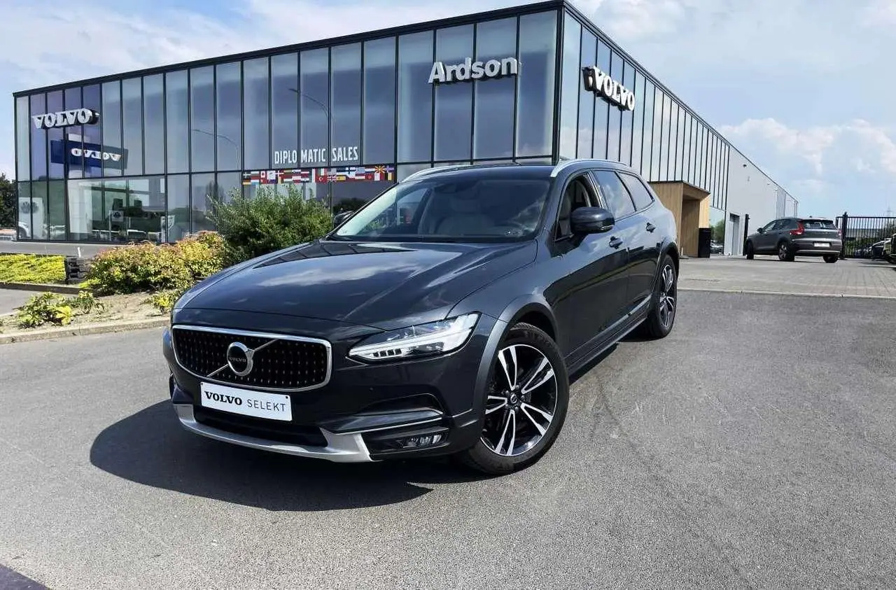 Photo 1 : Volvo V90 2022 Diesel