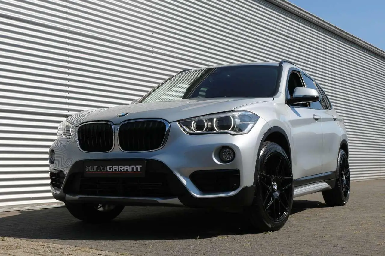 Photo 1 : Bmw X1 2017 Essence