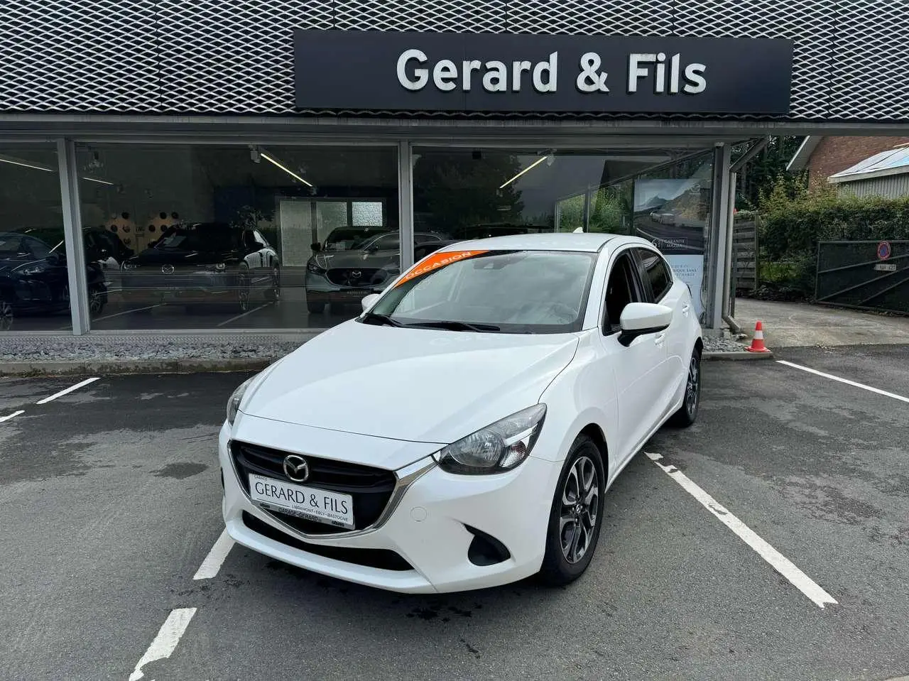 Photo 1 : Mazda 2 2018 Essence