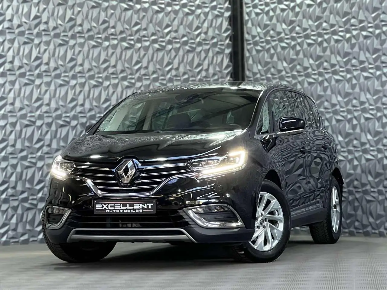 Photo 1 : Renault Espace 2017 Diesel