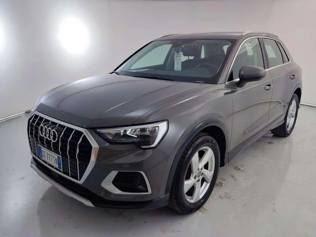 Photo 1 : Audi Q3 2021 Diesel