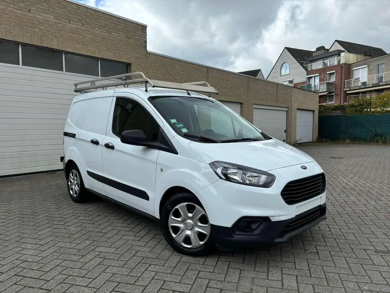 Photo 1 : Ford Tourneo 2020 Petrol