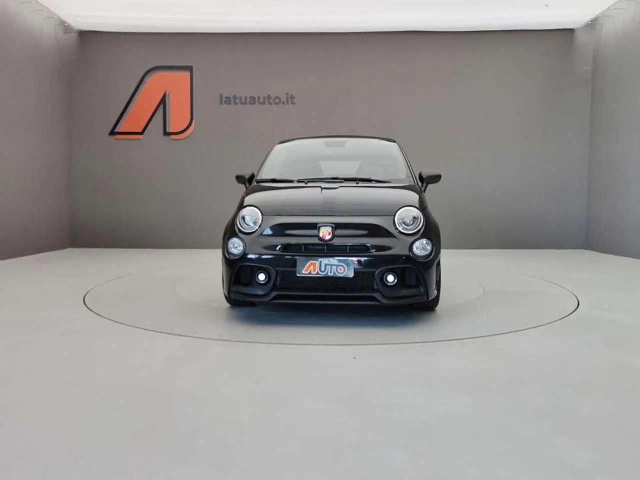 Photo 1 : Abarth 695 2023 Essence