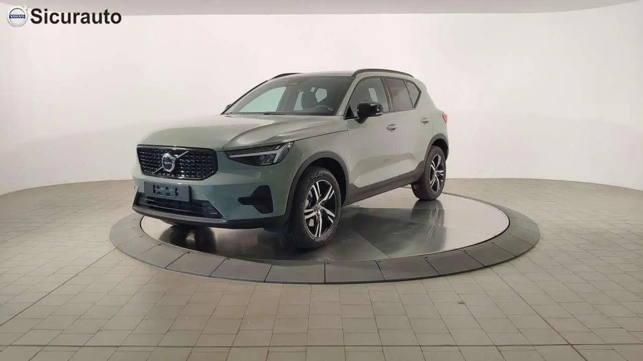 Photo 1 : Volvo Xc40 2024 Hybrid