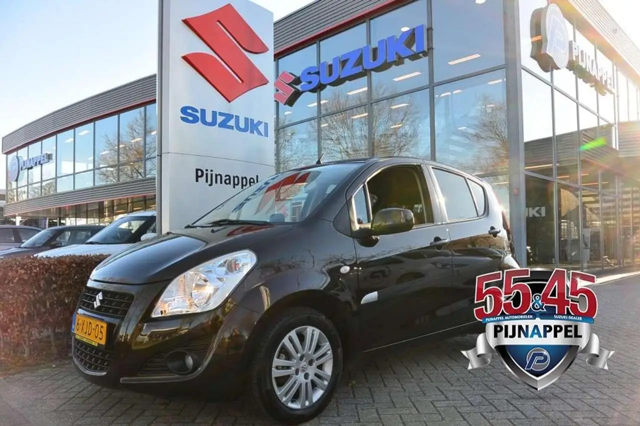 Photo 1 : Suzuki Splash 2014 Essence