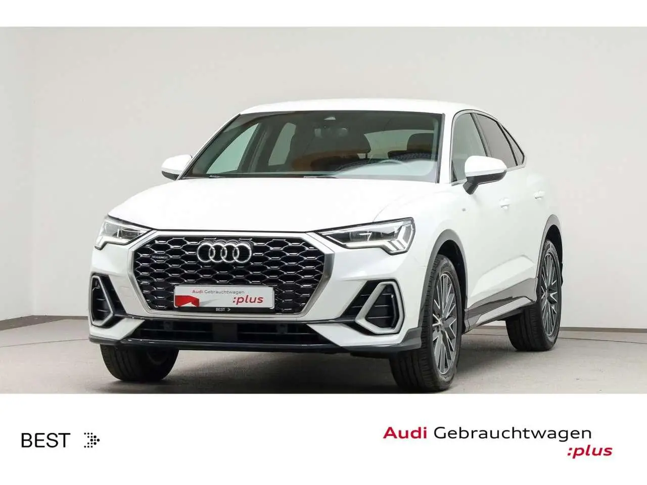 Photo 1 : Audi Q3 2021 Diesel