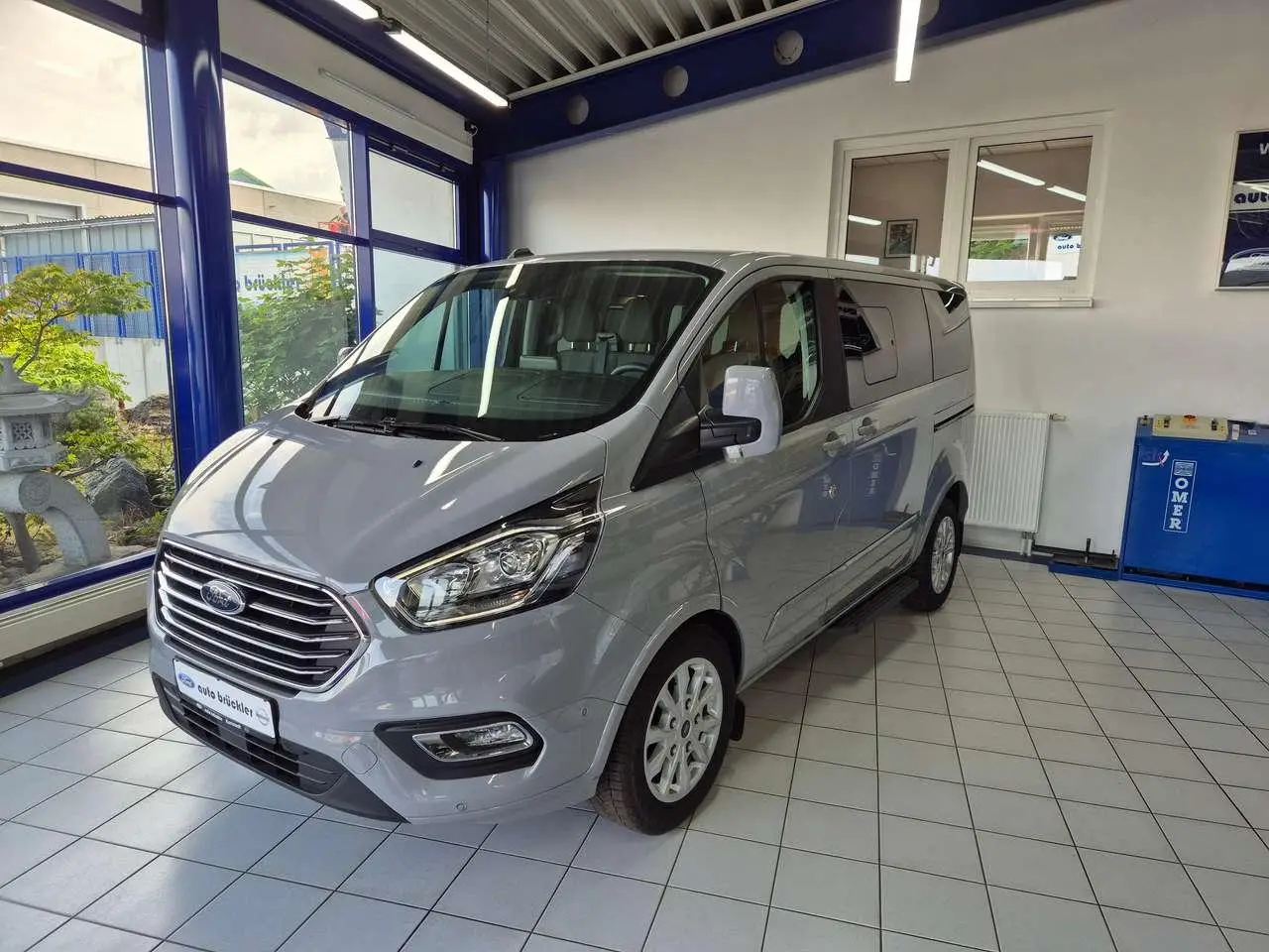 Photo 1 : Ford Tourneo 2023 Diesel