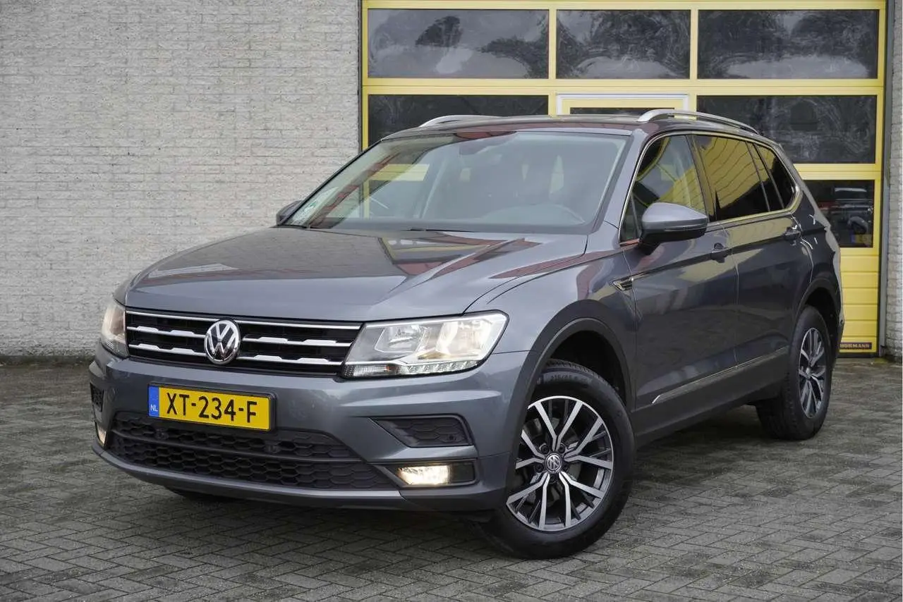 Photo 1 : Volkswagen Tiguan 2019 Petrol