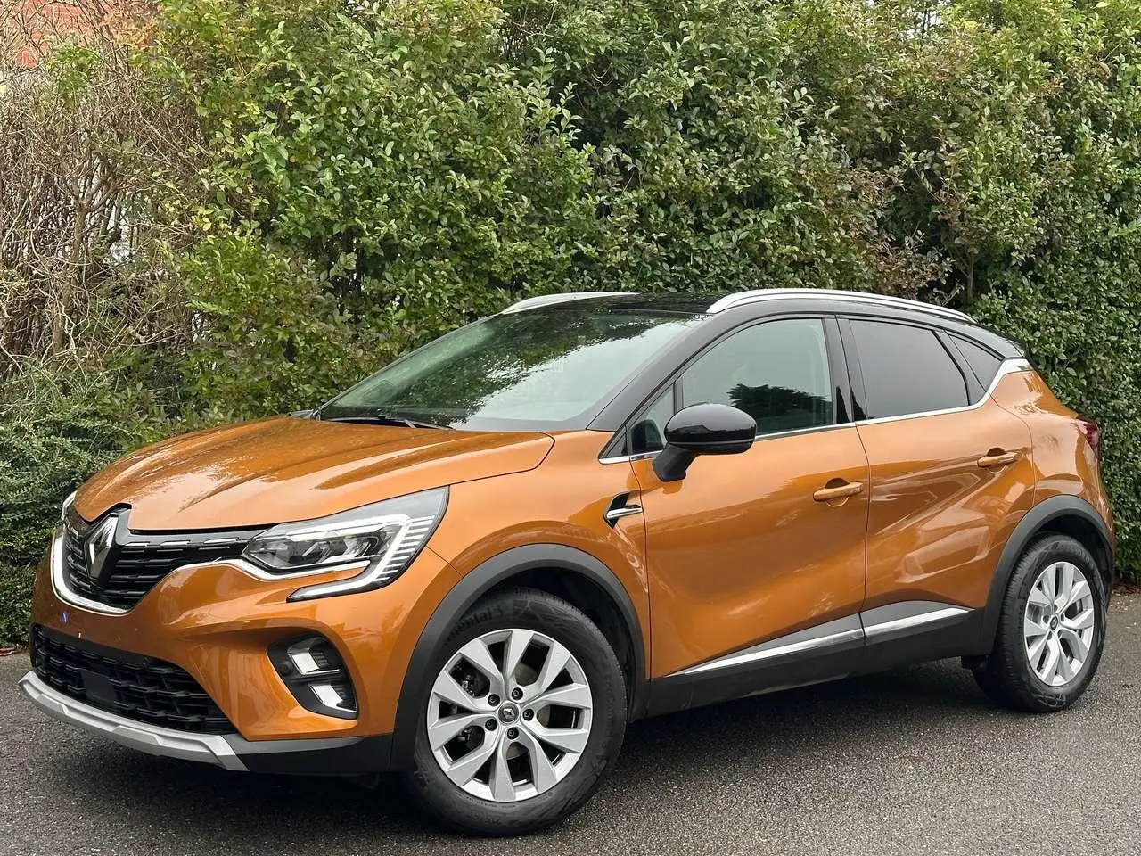 Photo 1 : Renault Captur 2021 Petrol