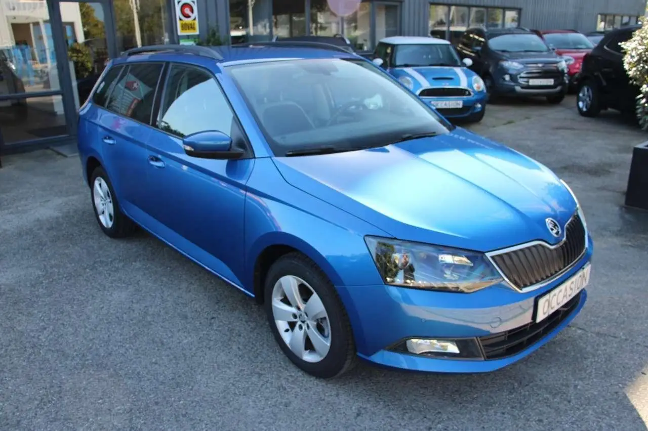 Photo 1 : Skoda Fabia 2015 Essence