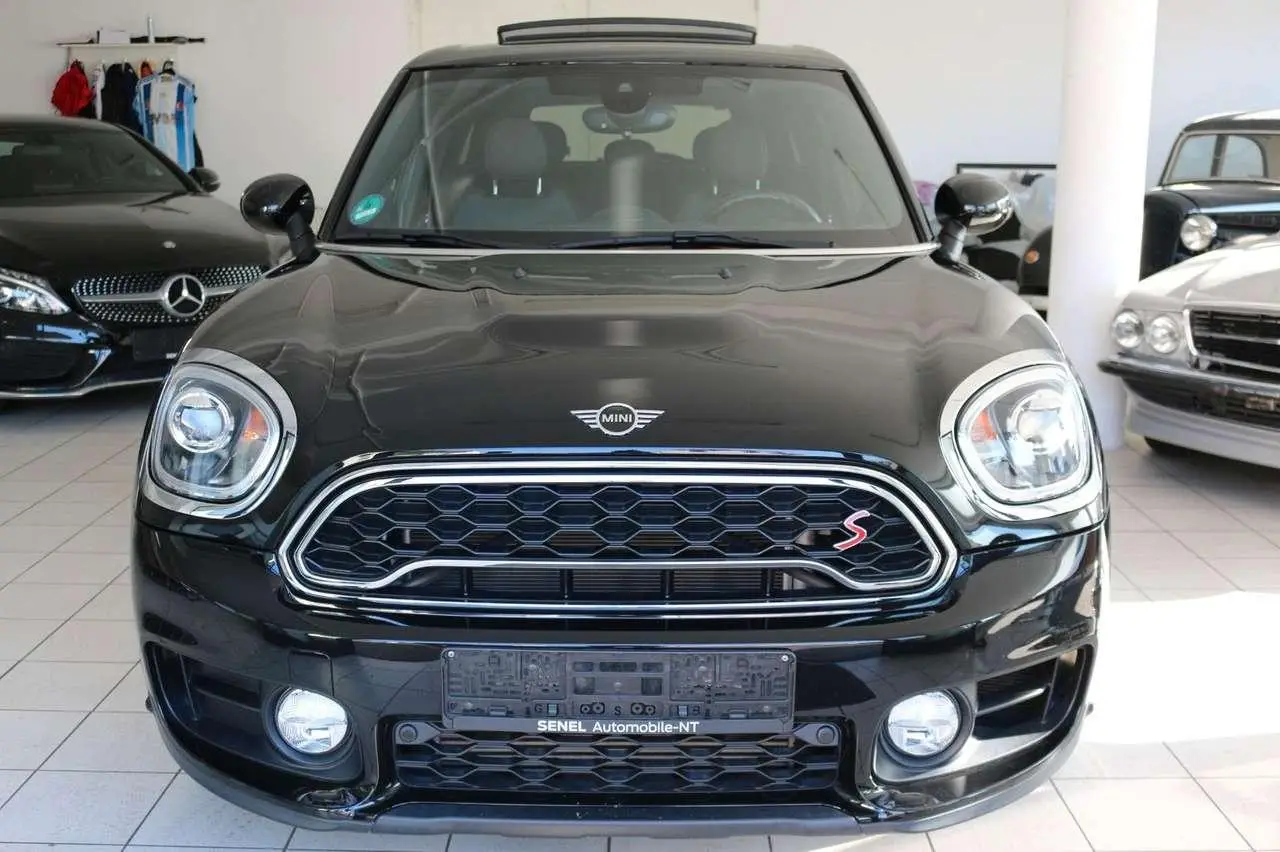 Photo 1 : Mini Cooper 2018 Petrol