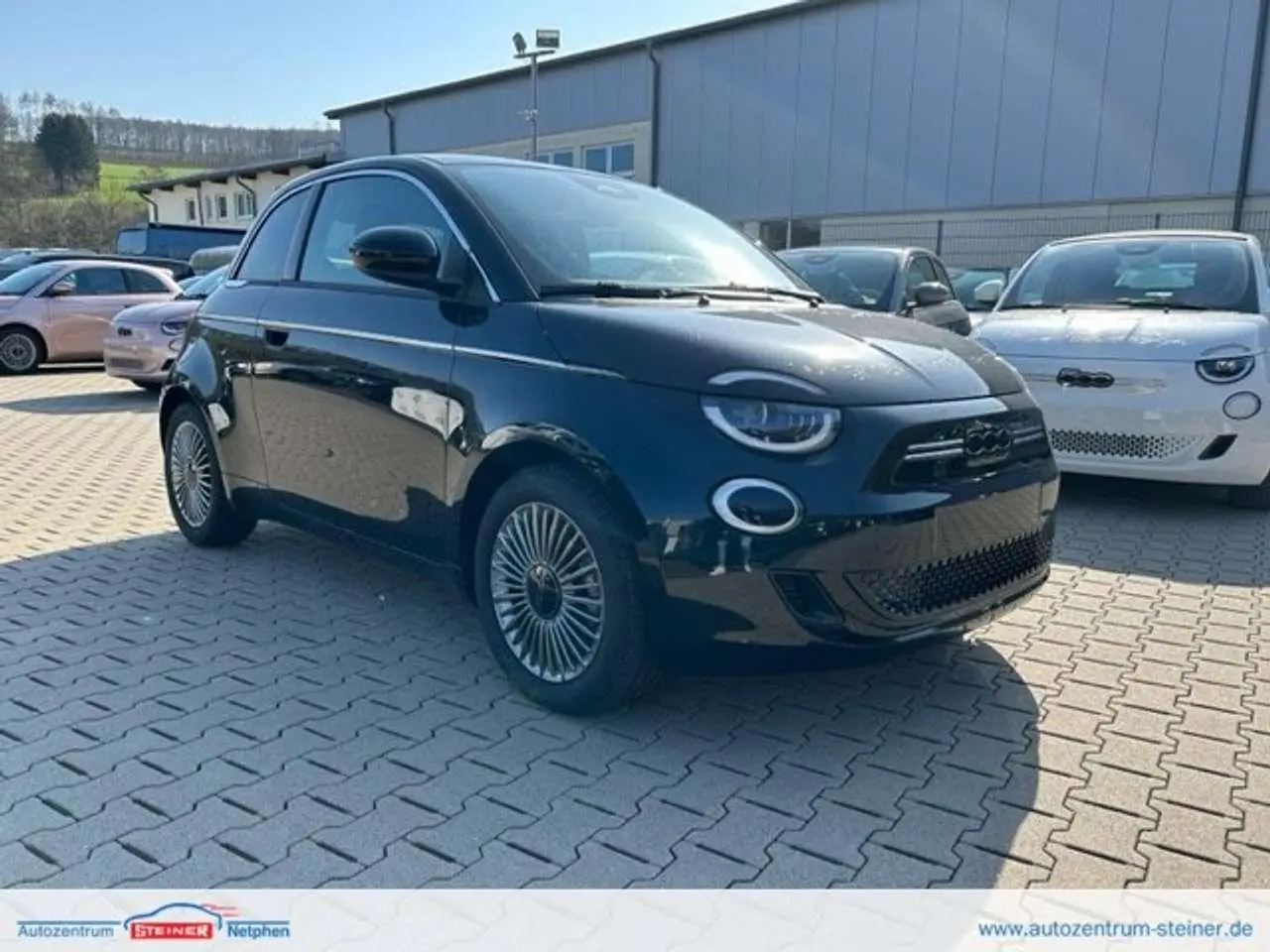 Photo 1 : Fiat 500 2023 Électrique