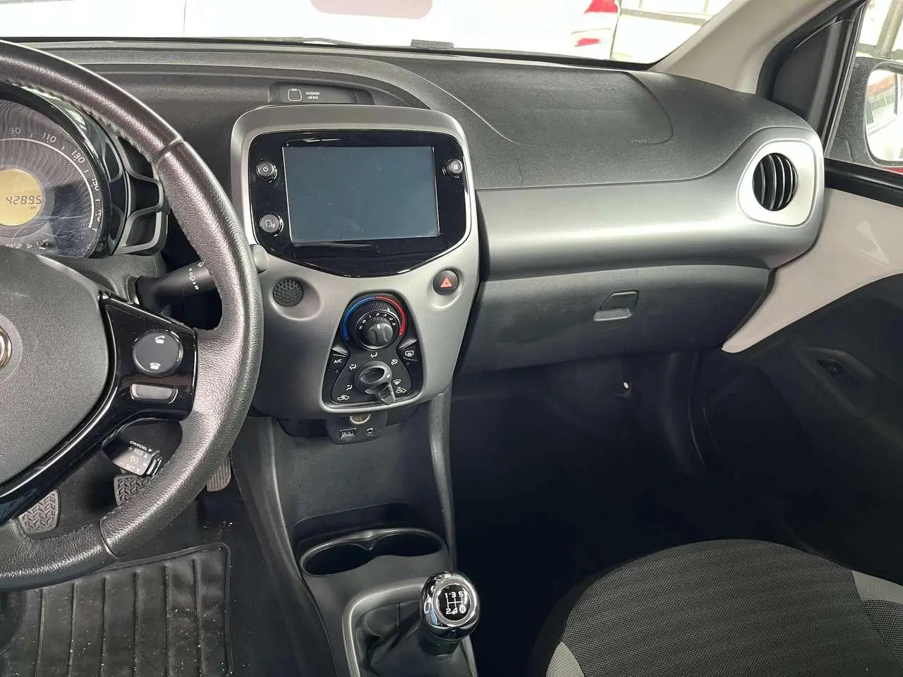 Photo 1 : Toyota Aygo 2019 Petrol