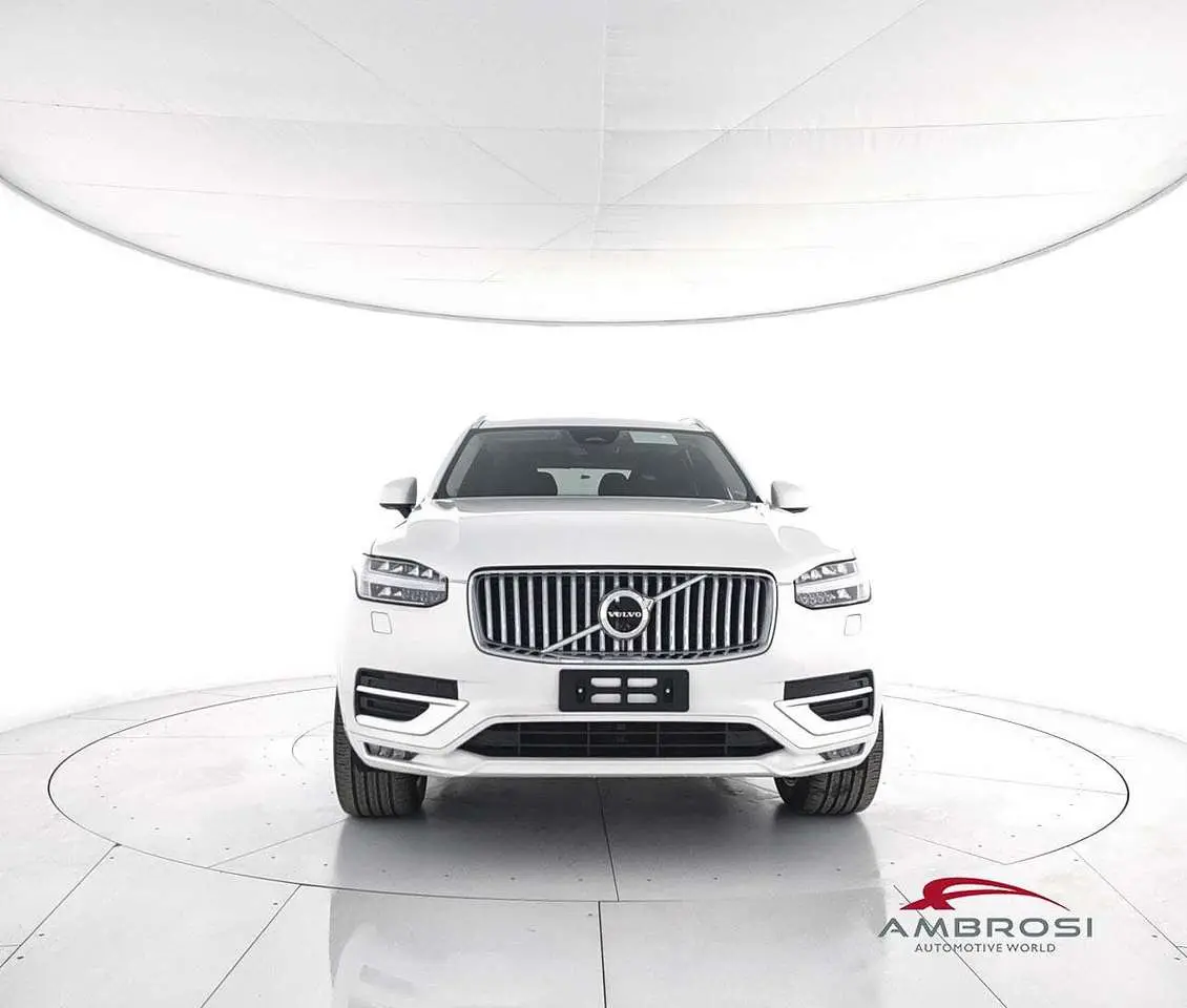 Photo 1 : Volvo Xc90 2024 Hybride