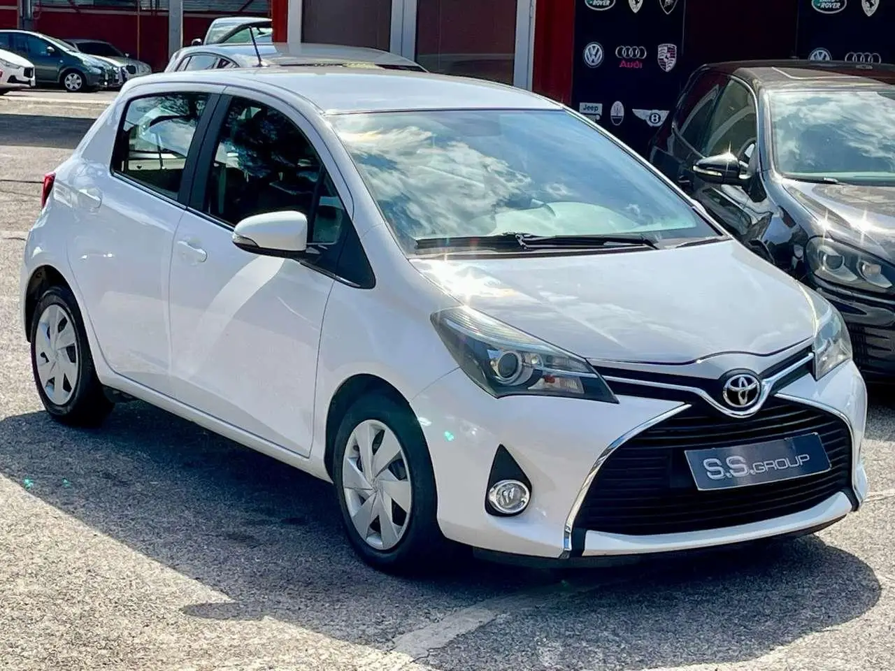 Photo 1 : Toyota Yaris 2015 Diesel