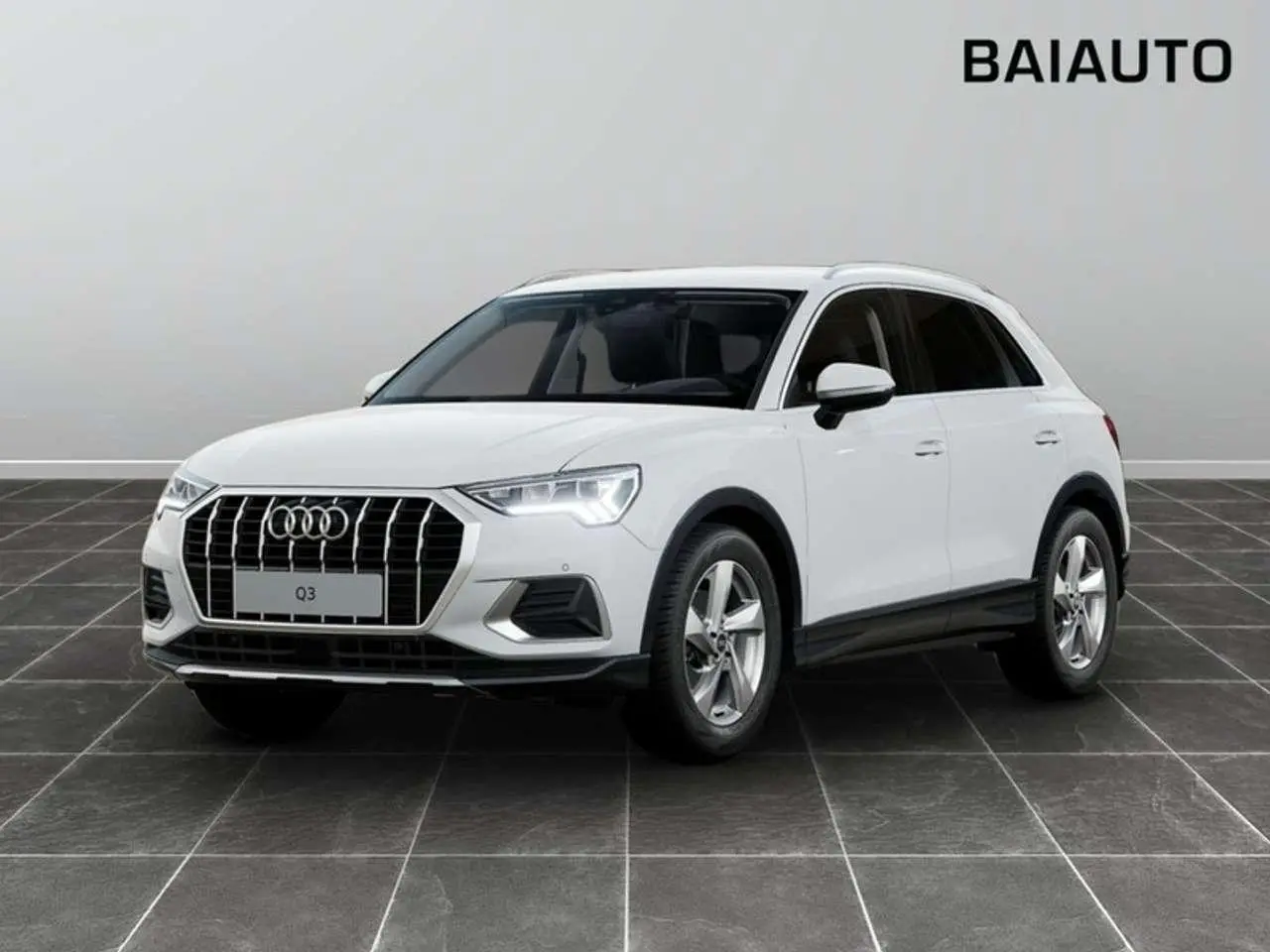 Photo 1 : Audi Q3 2024 Diesel