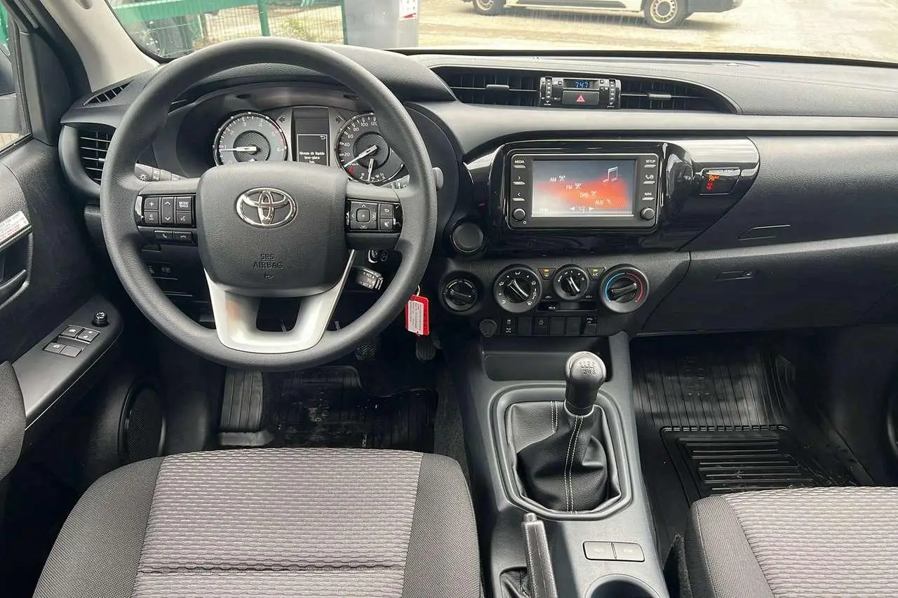 Photo 1 : Toyota Hilux 2024 Diesel