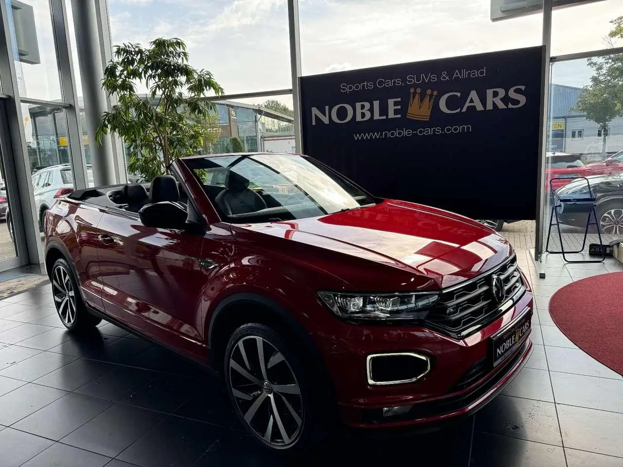 Photo 1 : Volkswagen T-roc 2020 Essence