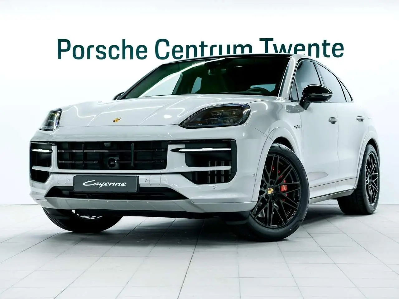 Photo 1 : Porsche Cayenne 2024 Hybrid