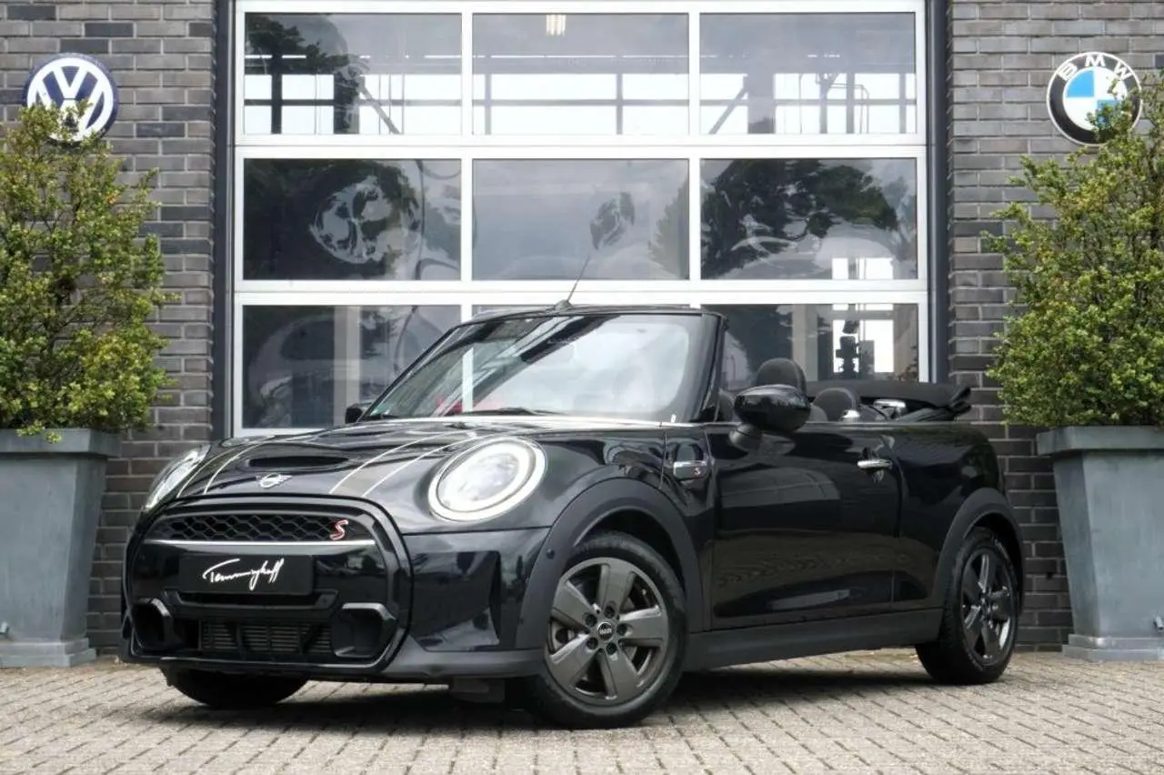 Photo 1 : Mini Cooper 2023 Essence