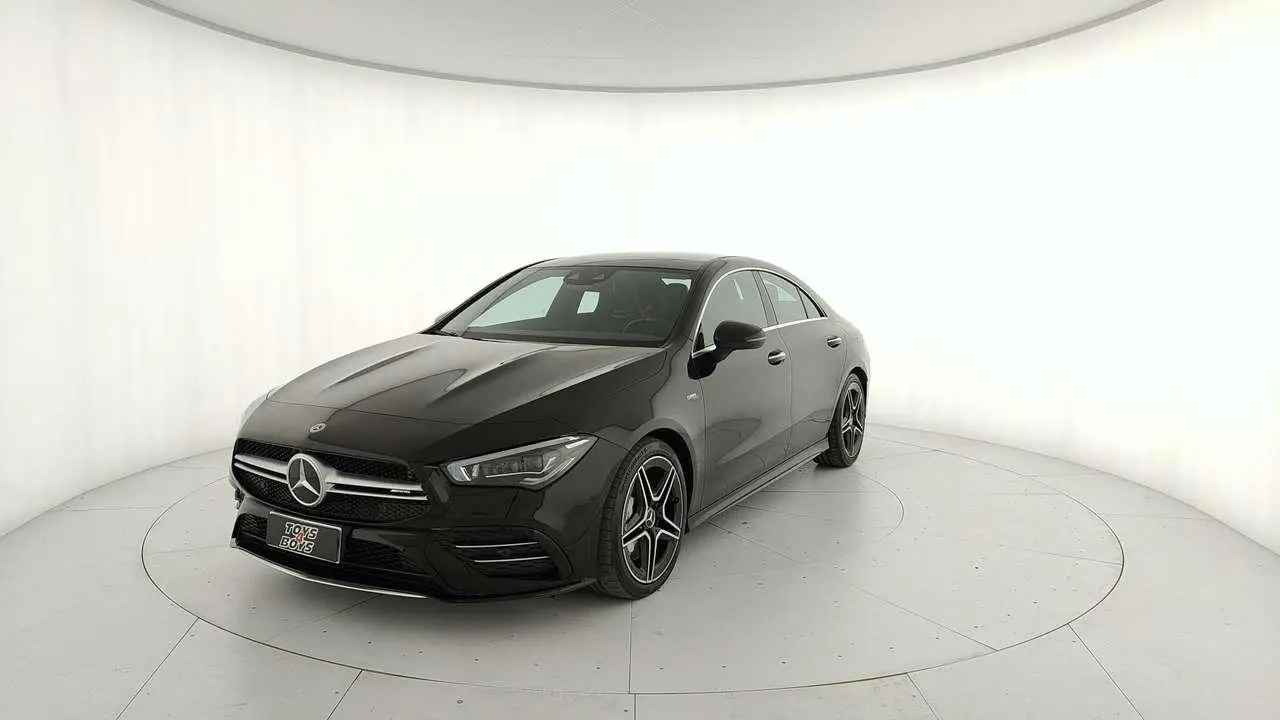 Photo 1 : Mercedes-benz Classe Cla 2022 Petrol