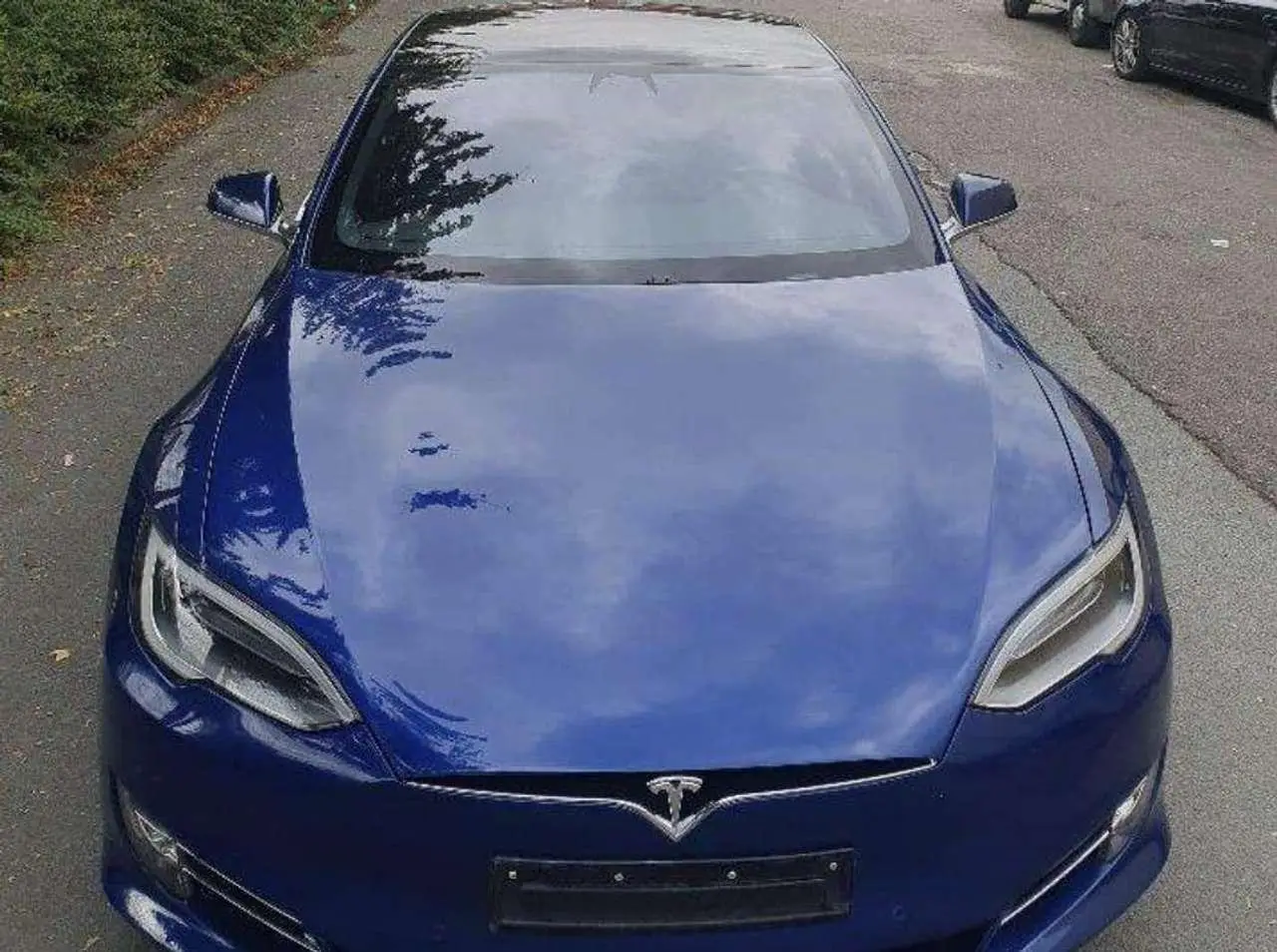 Photo 1 : Tesla Model S 2018 Électrique