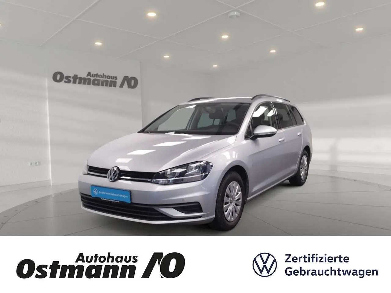 Photo 1 : Volkswagen Golf 2018 Petrol