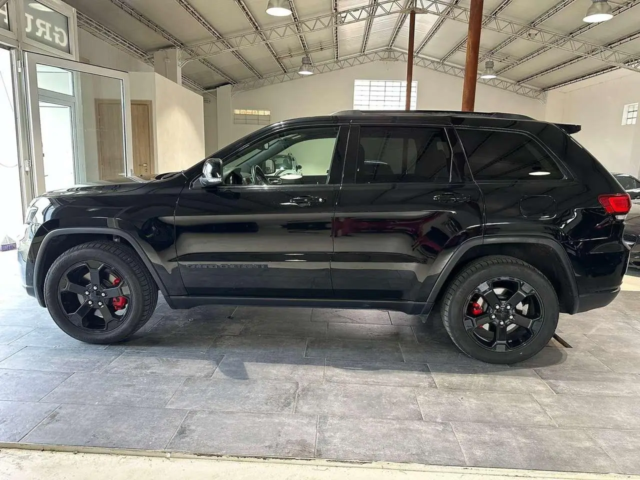 Photo 1 : Jeep Grand Cherokee 2019 Diesel