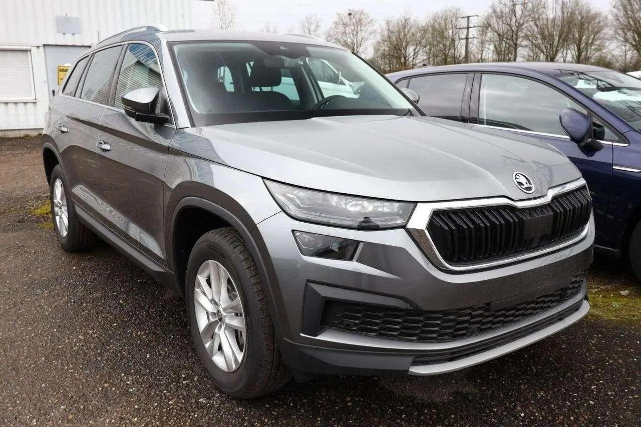 Photo 1 : Skoda Kodiaq 2024 Petrol