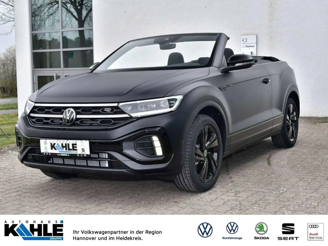 Photo 1 : Volkswagen T-roc 2024 Essence