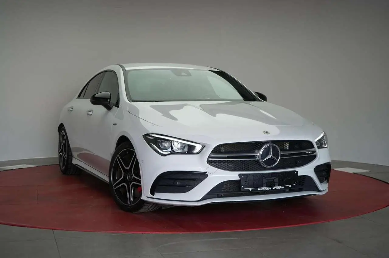 Photo 1 : Mercedes-benz Classe Cla 2021 Petrol