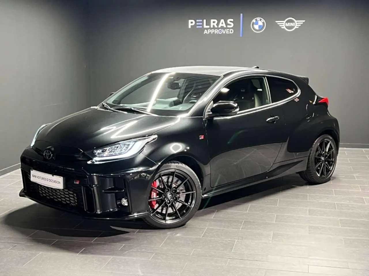 Photo 1 : Toyota Yaris 2021 Petrol