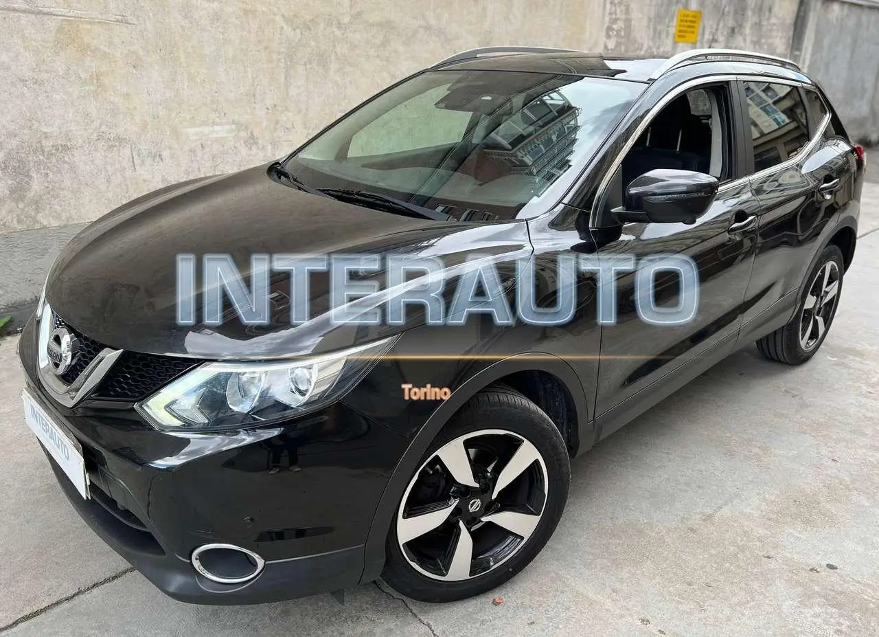 Photo 1 : Nissan Qashqai 2015 Petrol