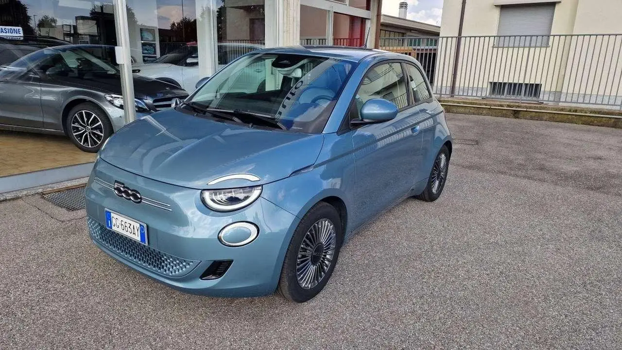 Photo 1 : Fiat 500 2021 Electric