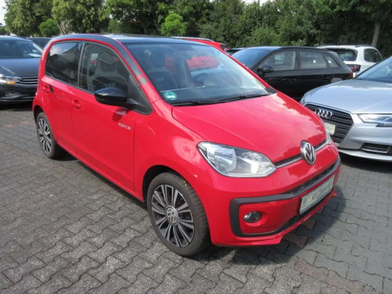 Photo 1 : Volkswagen Up! 2020 Essence