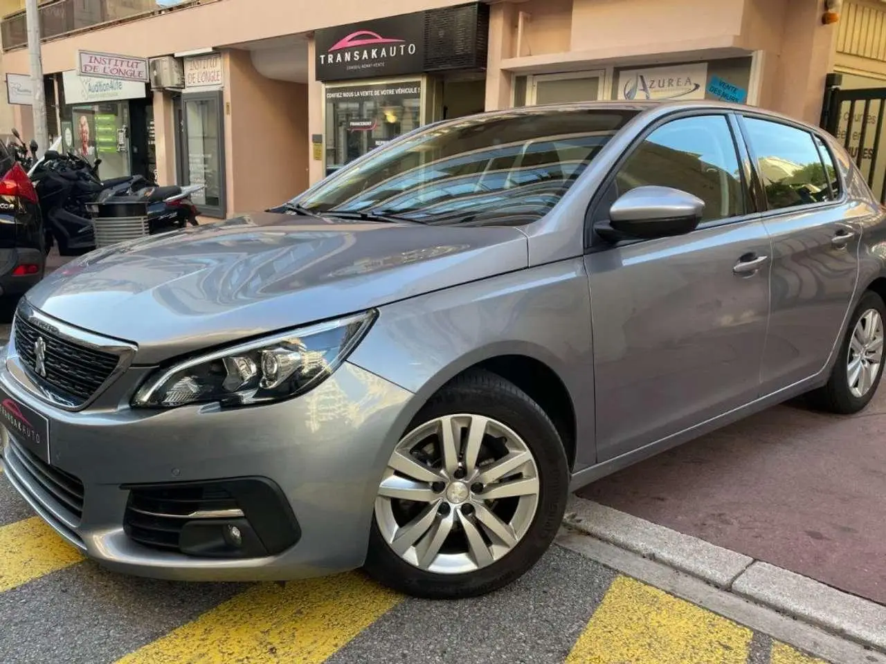 Photo 1 : Peugeot 308 2019 Essence