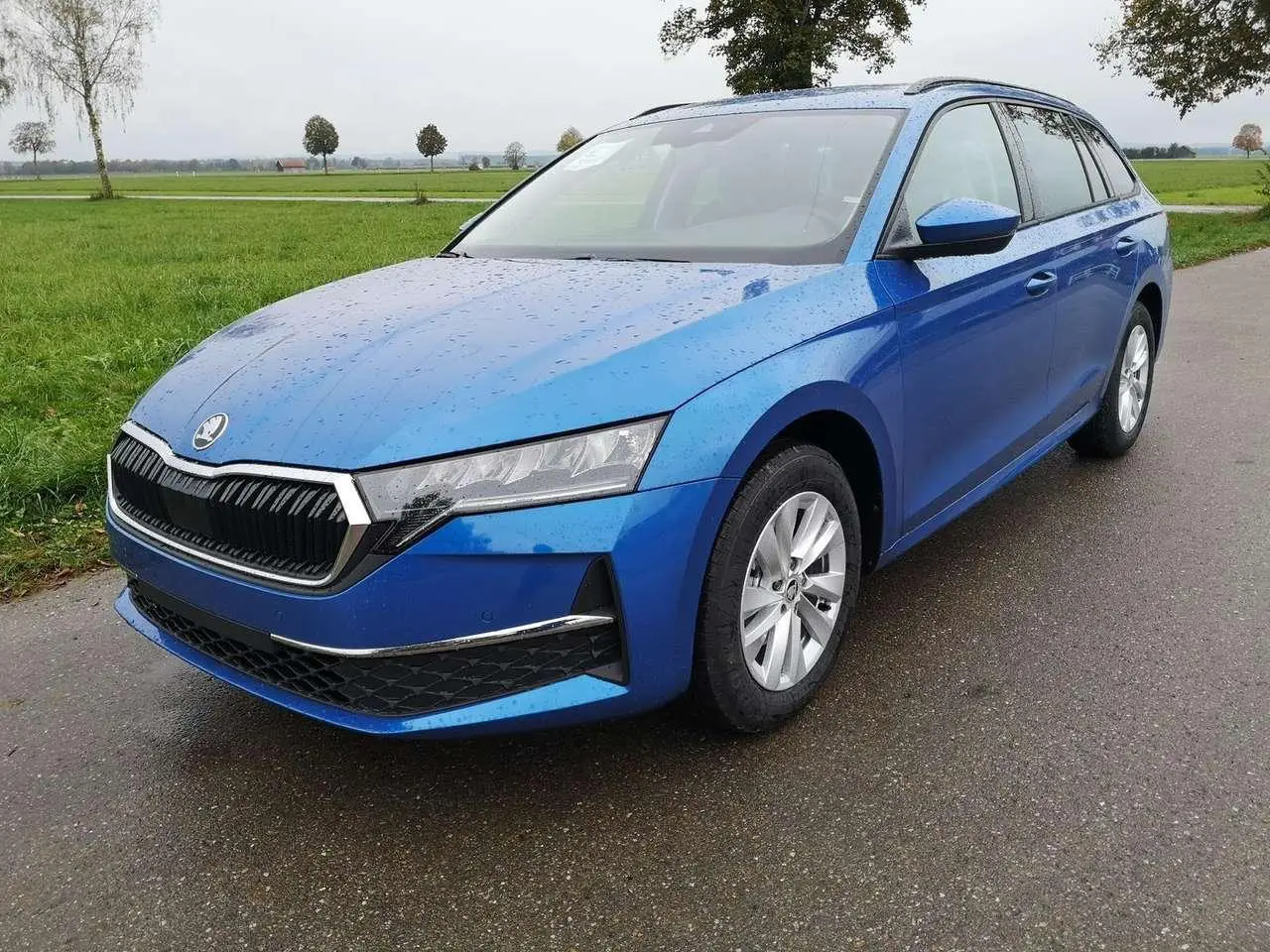 Photo 1 : Skoda Octavia 2024 Diesel