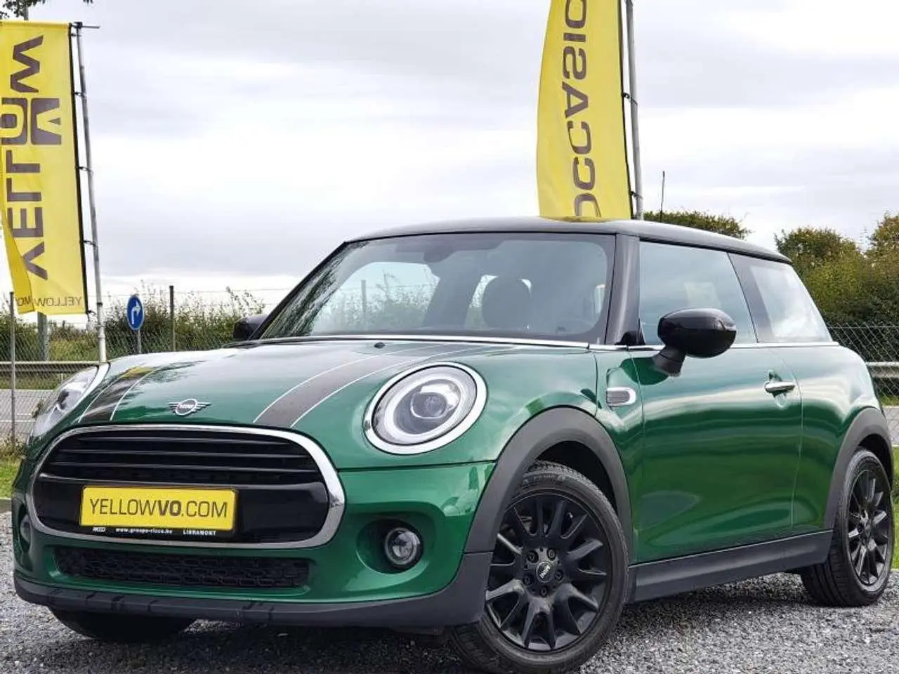 Photo 1 : Mini Cooper 2021 Petrol