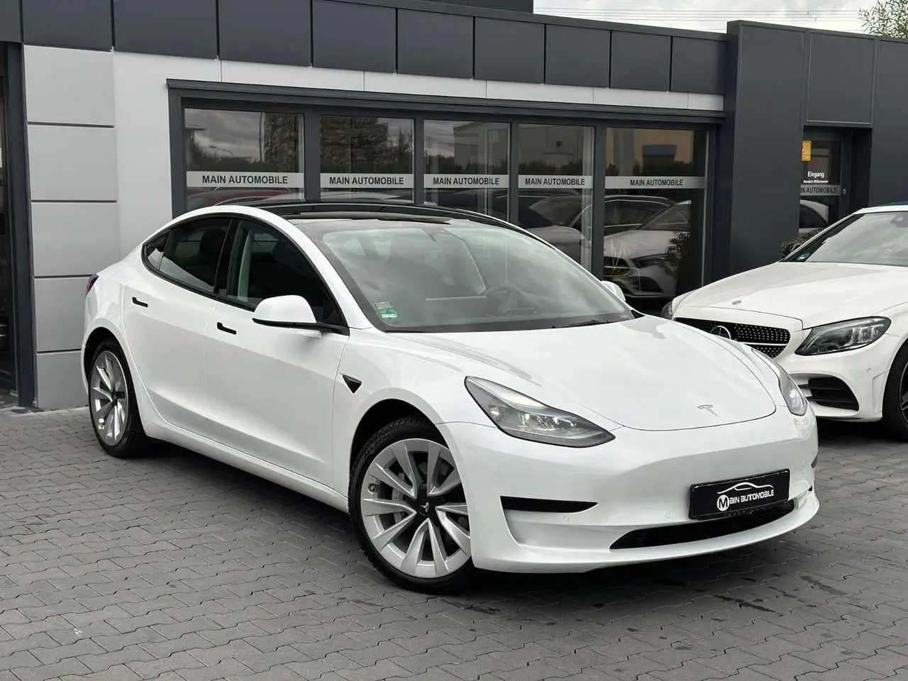 Photo 1 : Tesla Model 3 2022 Electric