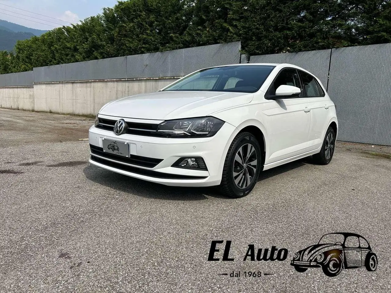 Photo 1 : Volkswagen Polo 2020 Petrol