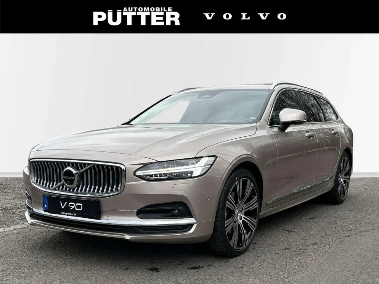 Photo 1 : Volvo V90 2024 Diesel