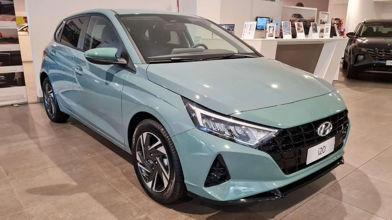 Photo 1 : Hyundai I20 2023 Petrol