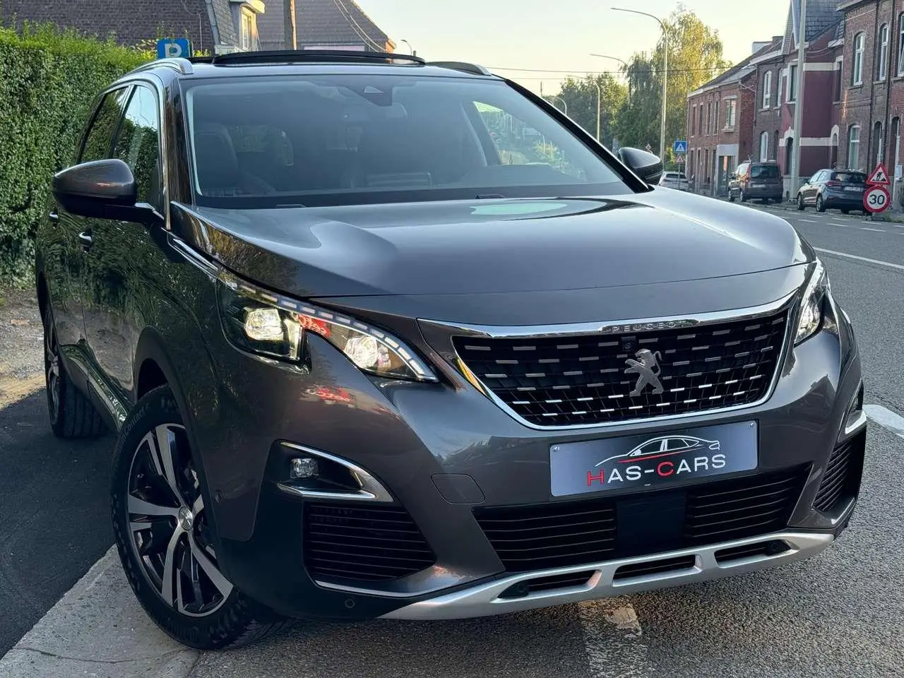 Photo 1 : Peugeot 5008 2019 Diesel