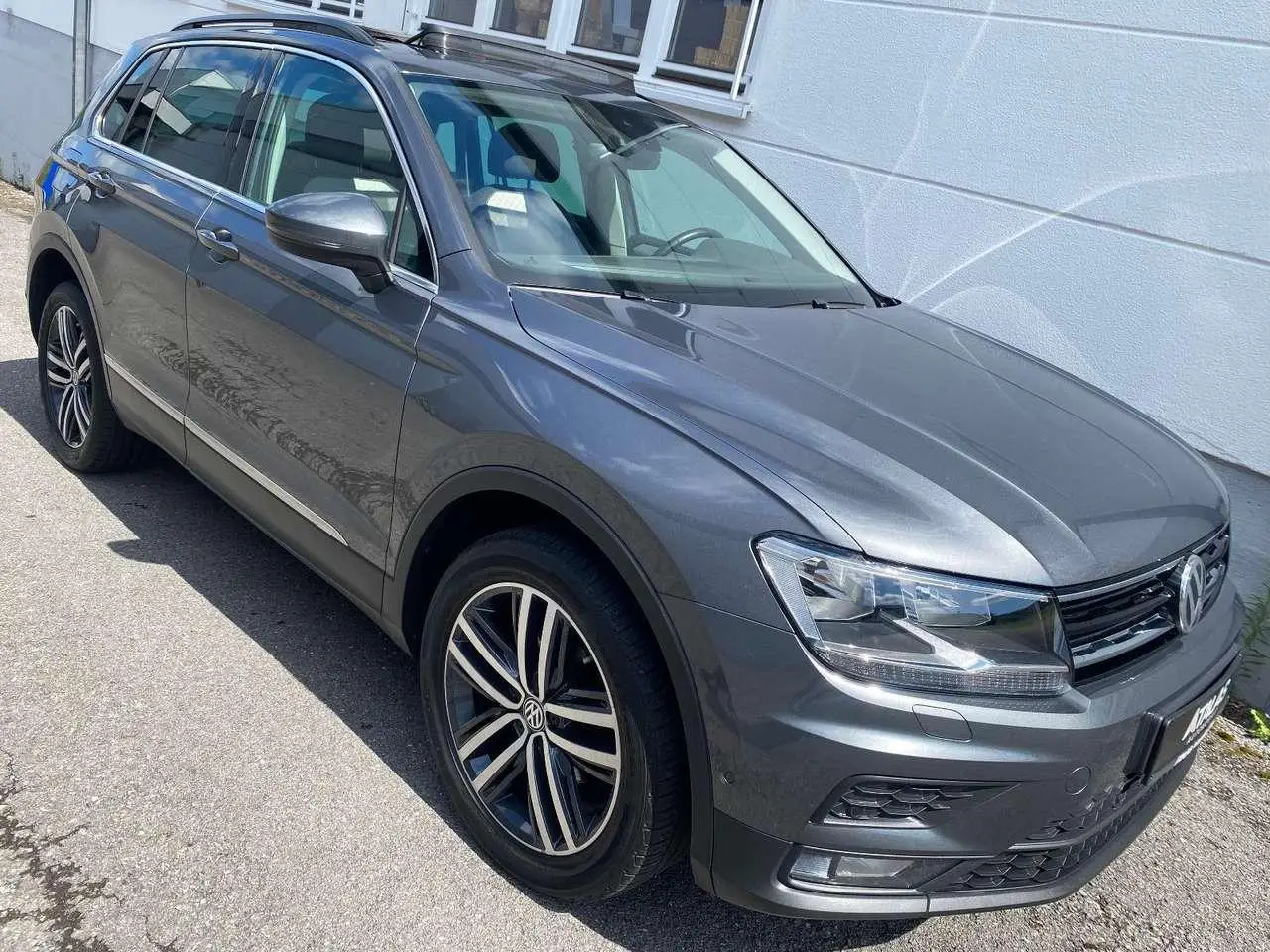 Photo 1 : Volkswagen Tiguan 2020 Diesel