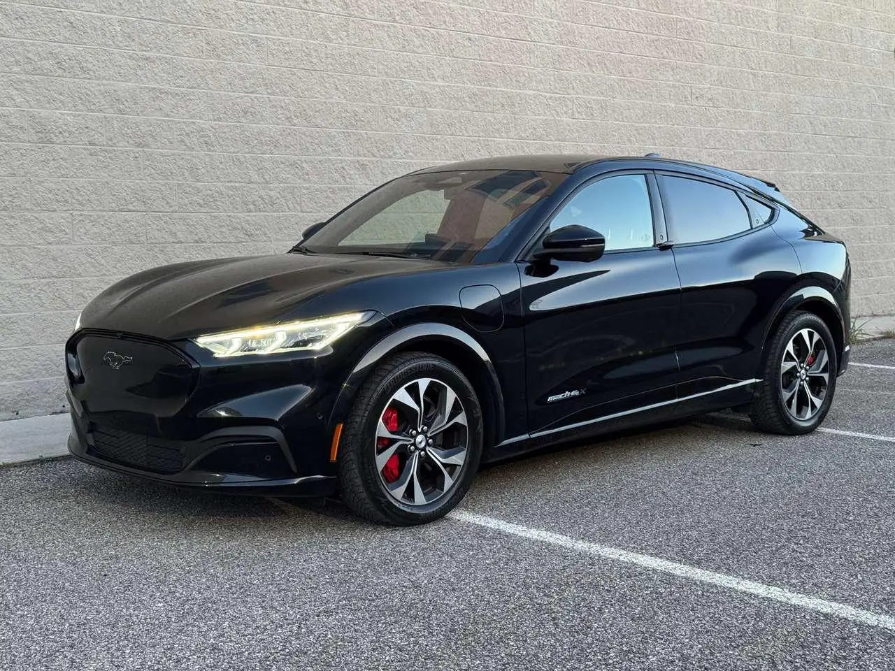 Photo 1 : Ford Mustang 2021 Électrique