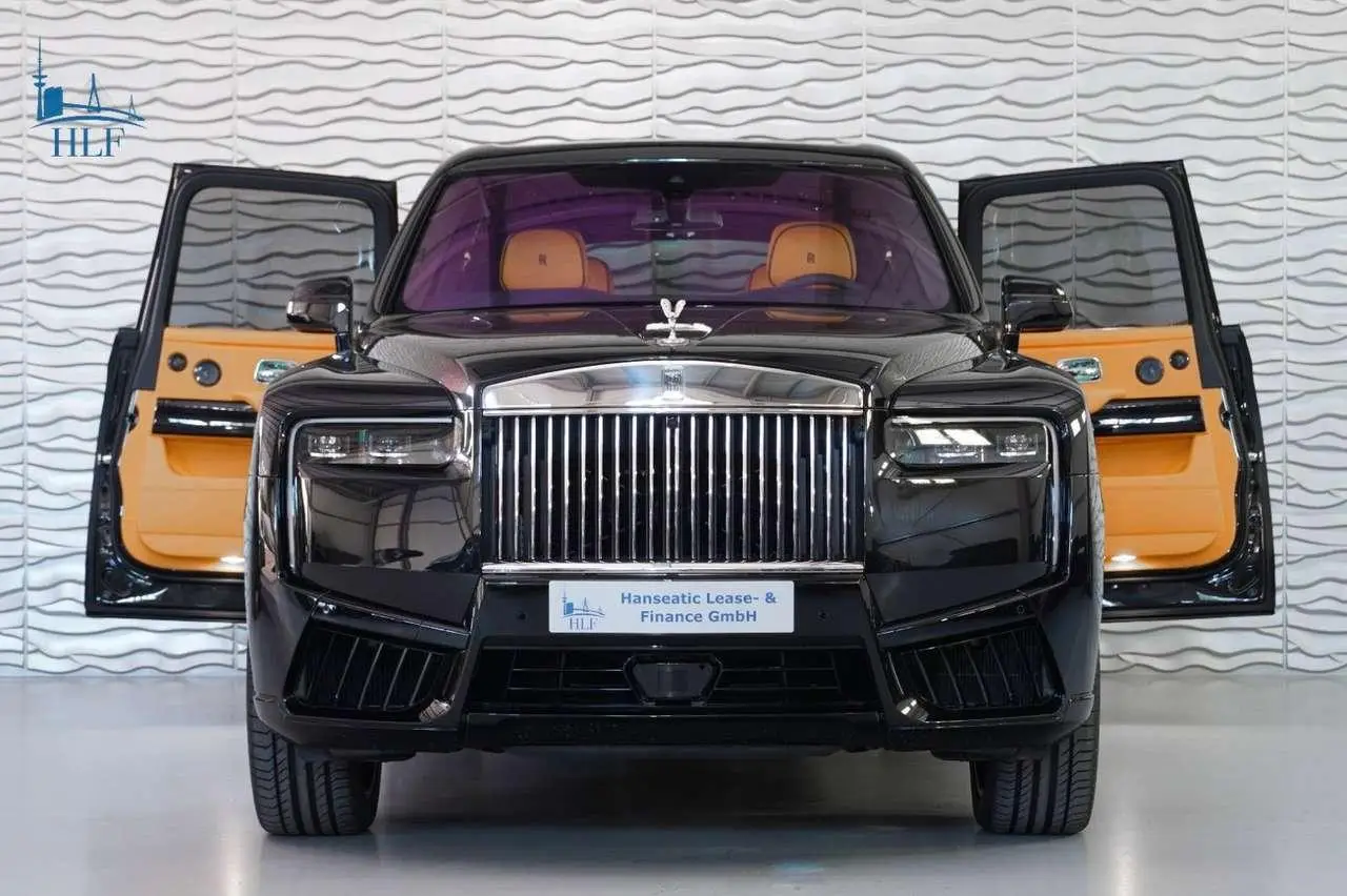 Photo 1 : Rolls-royce Cullinan 2024 Essence