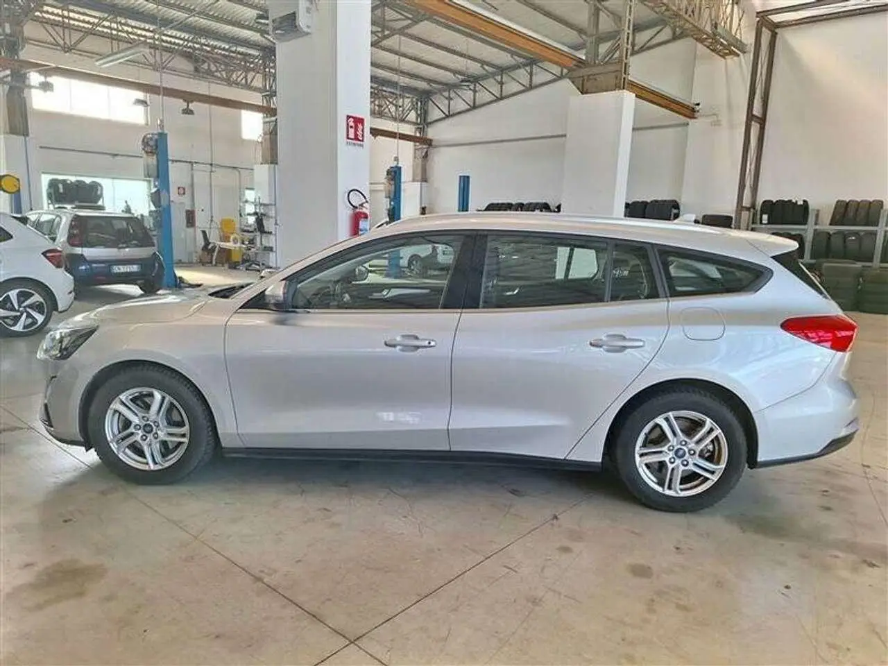 Photo 1 : Ford Focus 2021 Hybrid