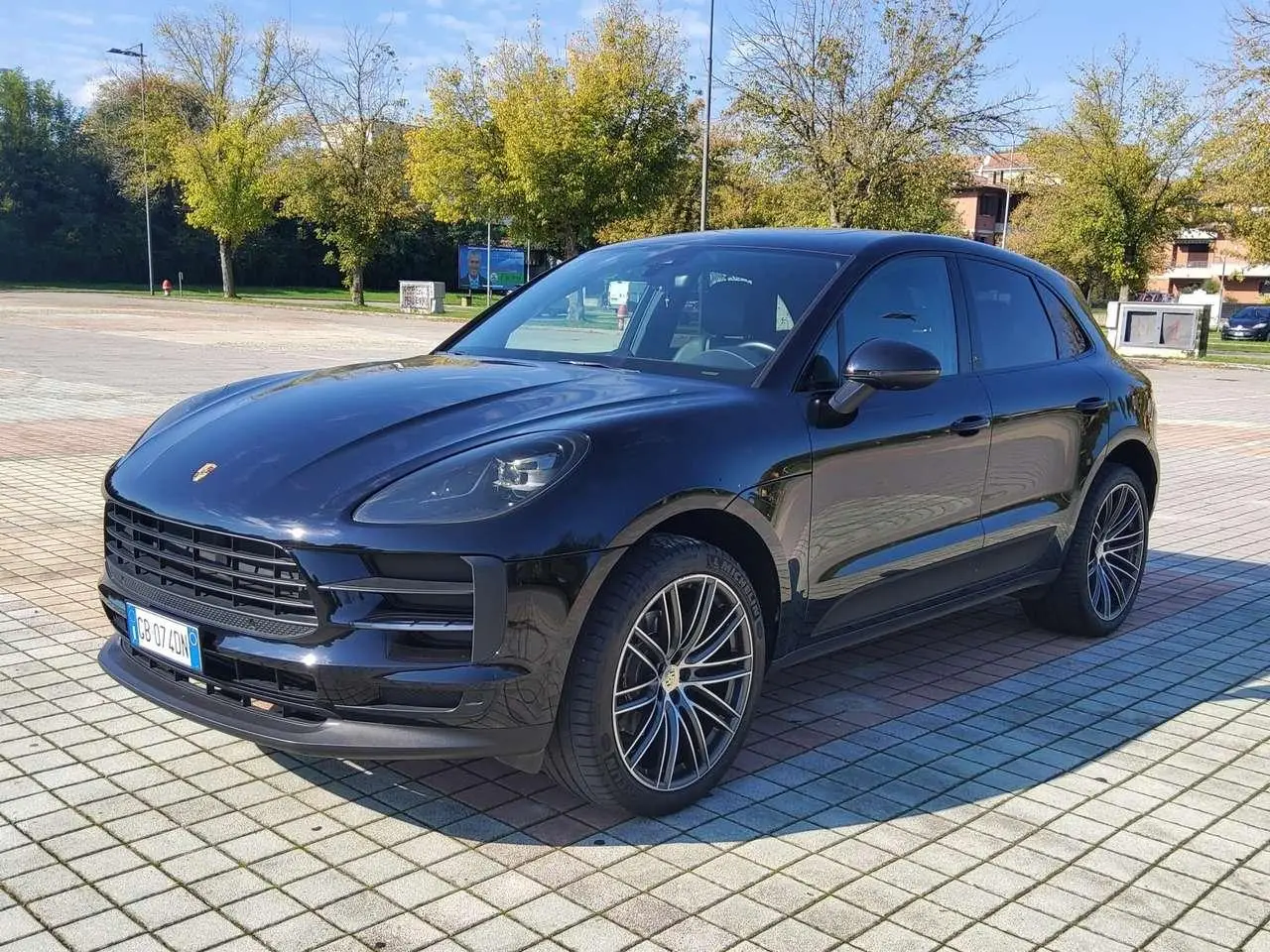 Photo 1 : Porsche Macan 2020 Petrol