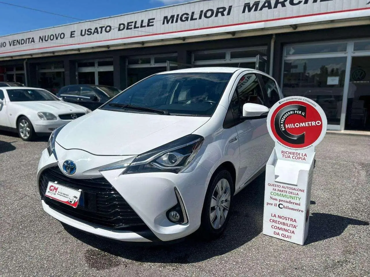 Photo 1 : Toyota Yaris 2018 Hybride